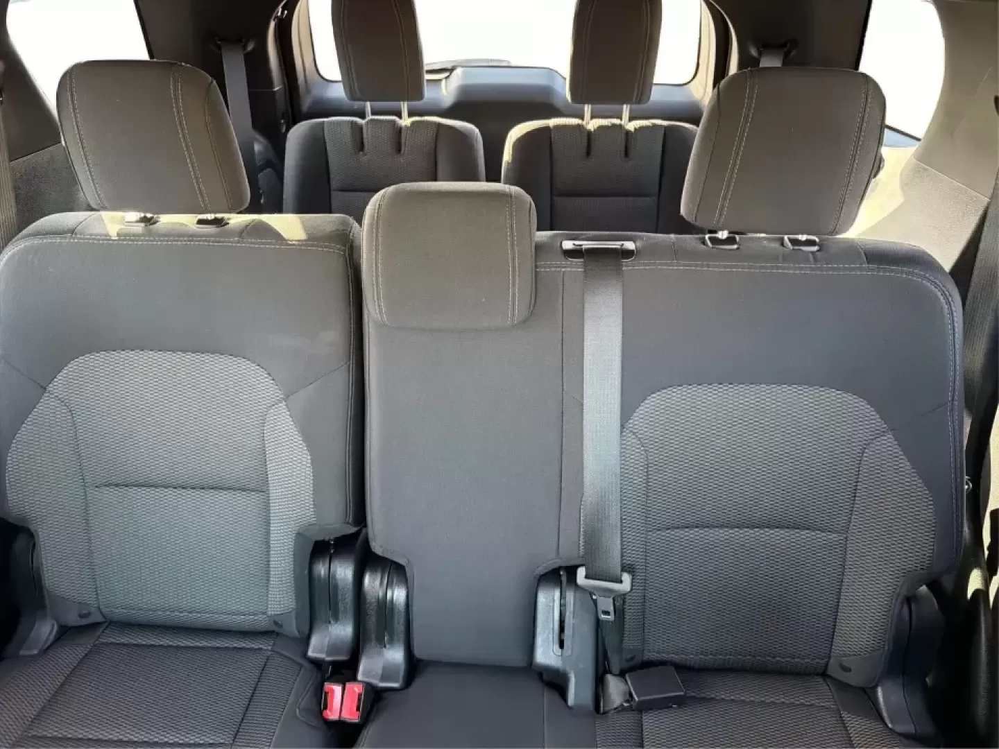 2018 Ford Explorer XLT (1FM5K8D87JG) with an EcoBoost 2.3L I-4 gasoline direct injection engine, 6A transmission, located at 1230 East Main St, Xenia, OH, 45385, (937) 908-9800, 39.688026, -83.910172 - Whether you're hauling the family to practice, commuting up I-75, or packing up for a weekend at Indian Lake, this 2018 Ford Explorer XLT is built for real-life Ohio schedules. With confident 4WD/AWD traction, three-row flexibility, and turbocharged EcoBoost power, it's a smart SUV for drivers who w - Photo#14