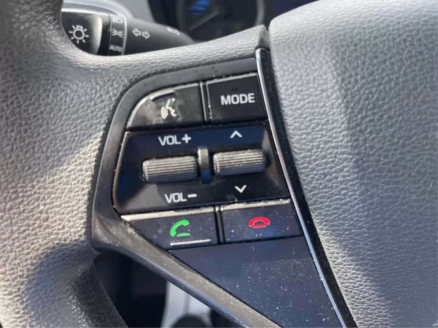 2017 Hyundai Sonata SE (5NPE24AF7HH) with an 2.4L I-4 gasoline direct injection engine, located at 880 E. National Road, Vandalia, OH, 45377, (937) 908-9800, 39.891918, -84.183594 - Are you in search of an affordable, reliable sedan that can keep up with your busy lifestyle? Look no further than this stunning 2017 Hyundai Sonata SE, available now at Advantage Car and Credit in Fairborn, OH. This vehicle is perfect for budget-conscious buyers who need a dependable car for daily - Photo#16