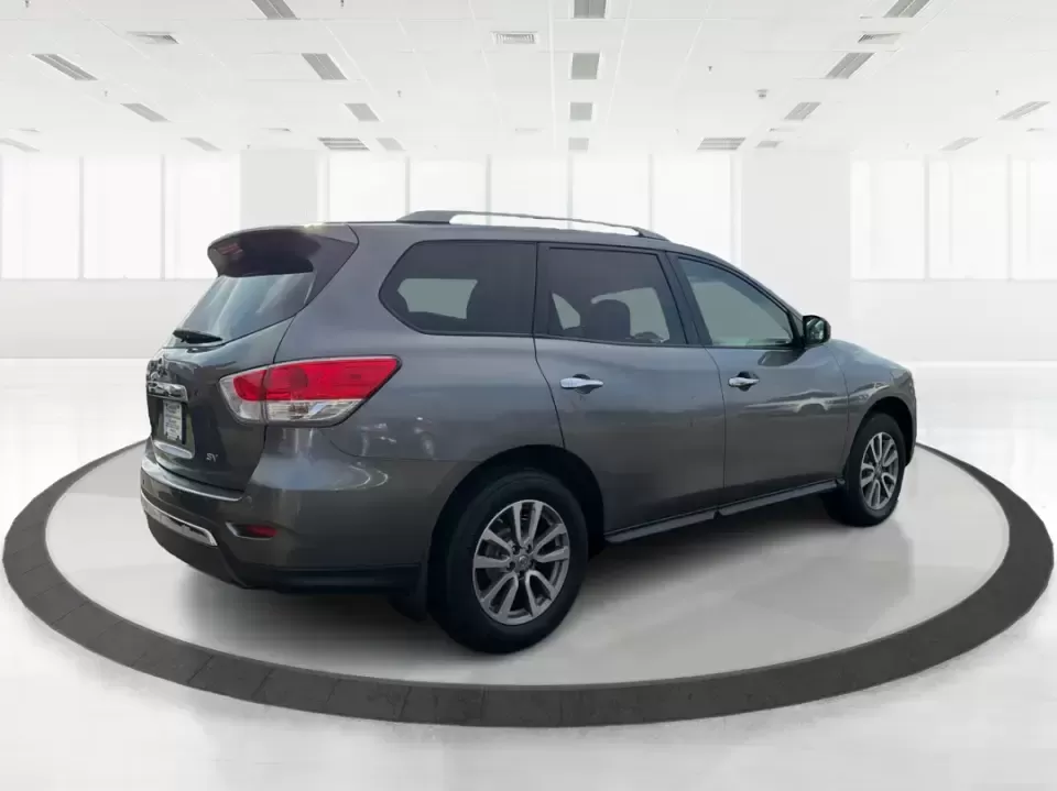 2015 Nissan Pathfinder SV (5N1AR2MN5FC) with an 3.5L V-6 DOHC engine, Continuously Variable Transmission transmission, located at 880 E. National Road, Vandalia, OH, 45377, (937) 908-9800, 39.891918, -84.183594 - Pack the family, load up the gear, and head out for a weekend at Englewood MetroPark or an easy road trip down I70-this 2015 Nissan Pathfinder SV is built for real-life Ohio driving, from school drop-offs to errands along E. National Road. With three-row flexibility and SUV practicality, it's a smar - Photo#2