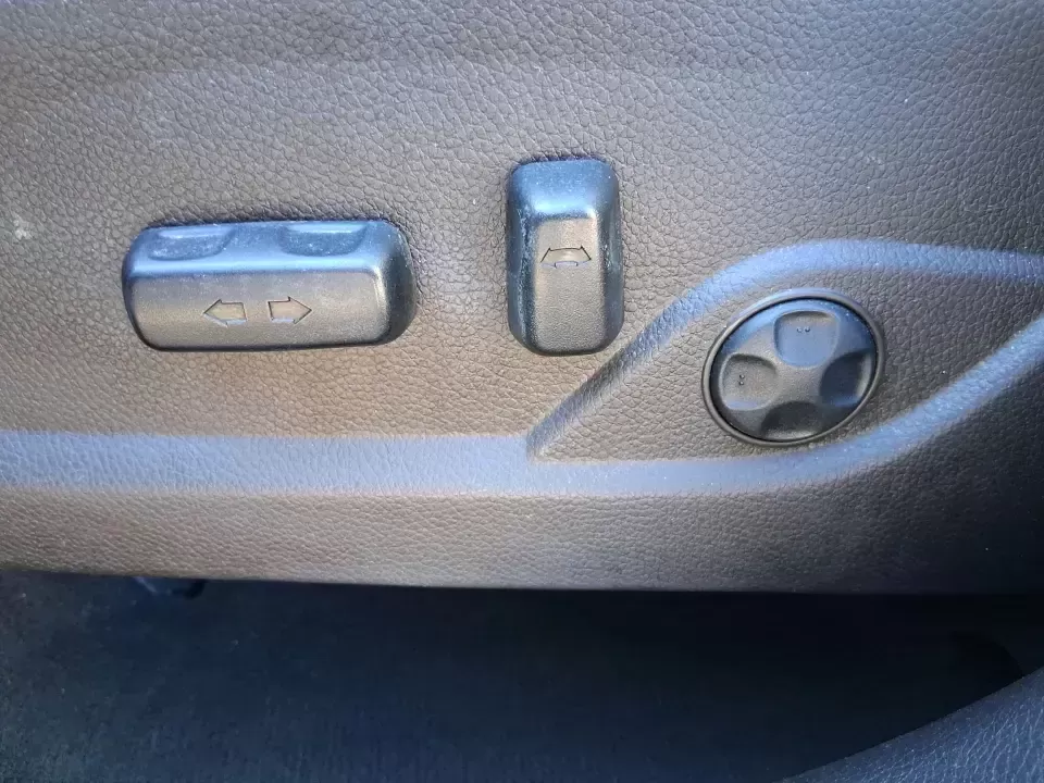 2013 Hyundai Santa Fe Sport (5XYZU3LB7DG) with an Theta II 2.4L I-4 gasoline direct injection engine, 6-Speed Automatic transmission, located at 880 E. National Road, Vandalia, OH, 45377, (937) 908-9800, 39.891918, -84.183594 - Need one SUV that can handle school drop-offs, I75 commutes, and a weekend escape to Taylorsville MetroPark without draining your budget? This 2013 Hyundai Santa Fe Sport is a smart, road-trip-ready crossover that blends everyday practicality with comfort features you'll appreciate on longer drives - Photo#17