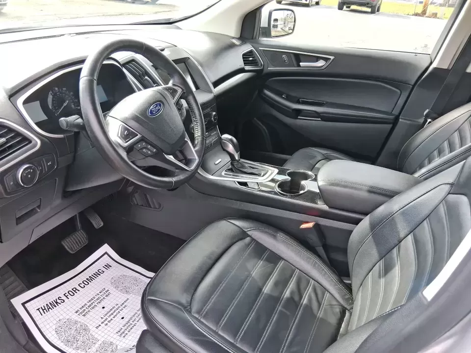 2016 Ford Edge SEL (2FMPK4J88GB) with an 3.5L V6 DOHC 24V engine, 6A transmission, located at 1230 East Main St, Xenia, OH, 45385, (937) 908-9800, 39.688026, -83.910172 - Need one SUV that can handle school drop-offs, long commutes to Dayton, and spontaneous weekend getaways without feeling like a chore? This **2016 Ford Edge SEL** is built for real-life driving in and around **Xenia, Ohio**-with the comfort your family wants, the confidence you need in changing weat - Photo#9