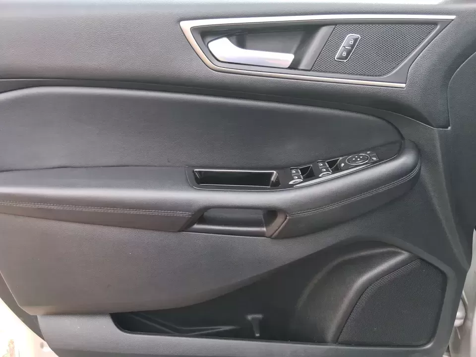2016 Ford Edge SEL (2FMPK4J88GB) with an 3.5L V6 DOHC 24V engine, 6A transmission, located at 1099 N County Rd 25A , Troy, OH, 45373, (937) 908-9800, 40.057079, -84.212883 - Need one SUV that can handle school drop-offs, long commutes to Dayton, and spontaneous weekend getaways without feeling like a chore? This **2016 Ford Edge SEL** is built for real-life driving in and around **Xenia, Ohio**-with the comfort your family wants, the confidence you need in changing weat - Photo#19