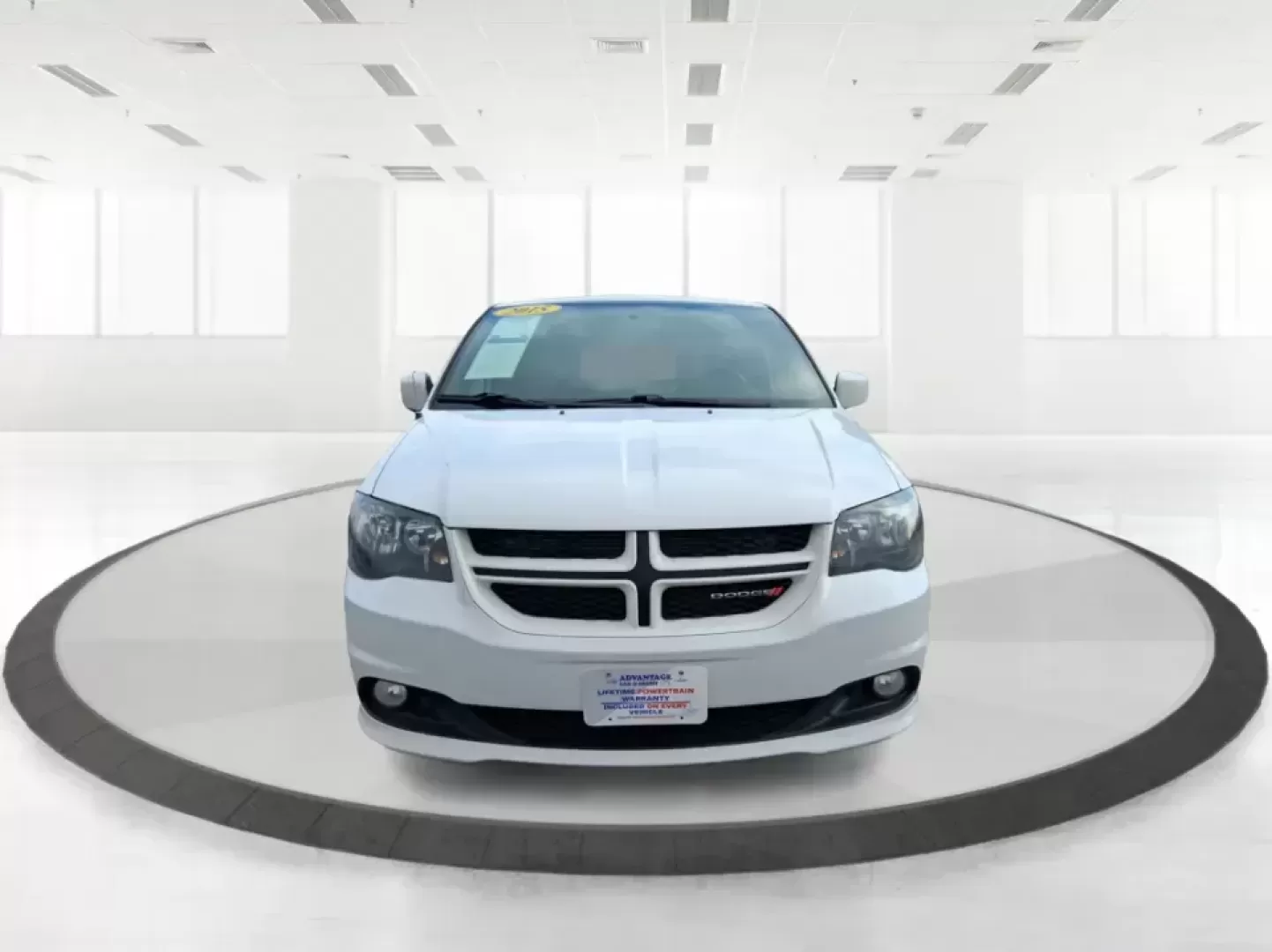 2015 Dodge Grand Caravan R/T (2C4RDGEG8FR) with an 3.6L V-6 DOHC engine, 6-Speed Automatic transmission, located at 8750 N County Rd 25A, Piqua, OH, 45356, (937) 908-9800, 40.164391, -84.232513 - Load up the kids, the cooler, and the weekend plans-this 2015 Dodge Grand Caravan R/T is built for real life in West Central Ohio, whether you're running the school drop-off line, commuting up I75, or heading out for a road-trip to Indian Lake. With family-friendly space, smart comfort features, and - Photo#7