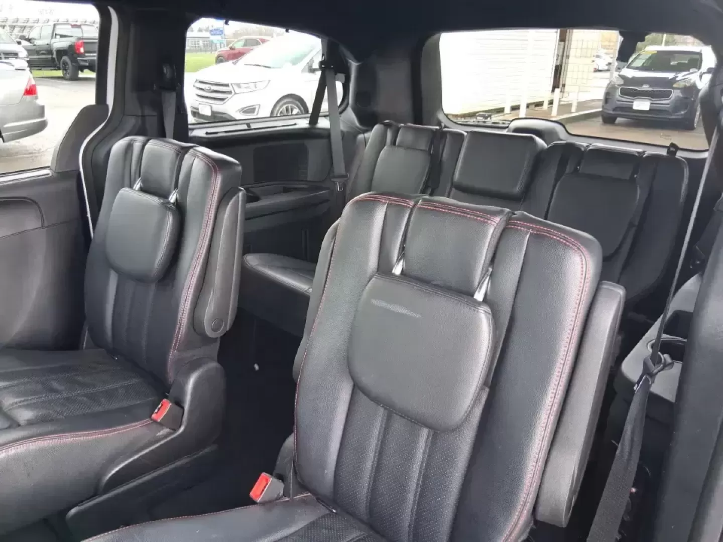 2015 Dodge Grand Caravan R/T (2C4RDGEG8FR) with an 3.6L V-6 DOHC engine, 6-Speed Automatic transmission, located at 8750 N County Rd 25A, Piqua, OH, 45356, (937) 908-9800, 40.164391, -84.232513 - Load up the kids, the cooler, and the weekend plans-this 2015 Dodge Grand Caravan R/T is built for real life in West Central Ohio, whether you're running the school drop-off line, commuting up I75, or heading out for a road-trip to Indian Lake. With family-friendly space, smart comfort features, and - Photo#10