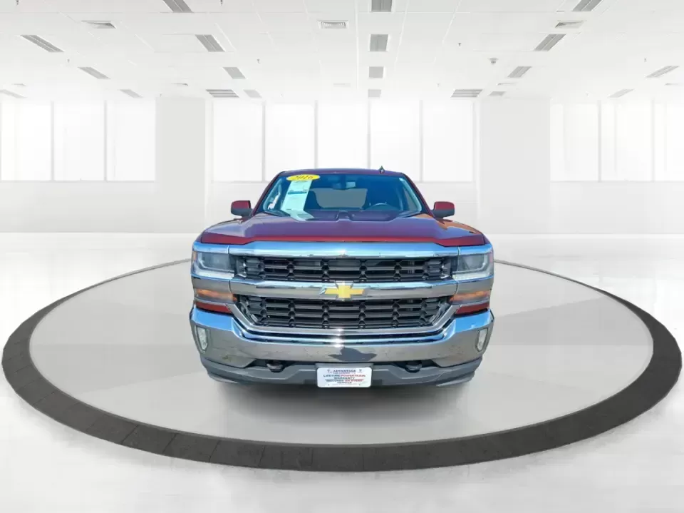 2016 Chevrolet Silverado 1500 1LT (1GCVKRECXGZ) with an EcoTec3 4.3L V-6 gasoline direct injection engine, 6A transmission, located at 8750 N County Rd 25A, Piqua, OH, 45356, (937) 908-9800, 40.164391, -84.232513 - Picture your next weekend: the truck is loaded up for a run to Indian Lake, you've got room for friends in the Double Cab, and there's still plenty of bed space for camping gear, a mower, or that Marketplace find you've been chasing. This 2016 Chevrolet Silverado 1500 1LT 4WD in eye-catching Siren R - Photo#7