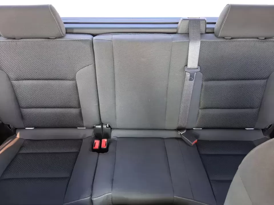 2016 Chevrolet Silverado 1500 1LT (1GCVKRECXGZ) with an EcoTec3 4.3L V-6 gasoline direct injection engine, 6A transmission, located at 8750 N County Rd 25A, Piqua, OH, 45356, (937) 908-9800, 40.164391, -84.232513 - Picture your next weekend: the truck is loaded up for a run to Indian Lake, you've got room for friends in the Double Cab, and there's still plenty of bed space for camping gear, a mower, or that Marketplace find you've been chasing. This 2016 Chevrolet Silverado 1500 1LT 4WD in eye-catching Siren R - Photo#13