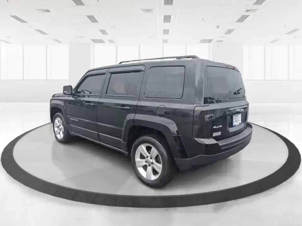 2015 Jeep Patriot Latitude (1C4NJRFB8FD) with an 2.4L I-4 DOHC engine, located at 1184 Kauffman Ave, Fairborn, OH, 45324, (937) 908-9800, 39.807072, -84.030914 - Weekend escapes, snowy school runs, and daily commutes down I75 all get easier when you've got an SUV that's ready for Ohio weather and real-life schedules. This **2015 Jeep Patriot Latitude 4WD** is a practical choice for drivers who want the Jeep look and capability without the oversized footprint - Photo#4