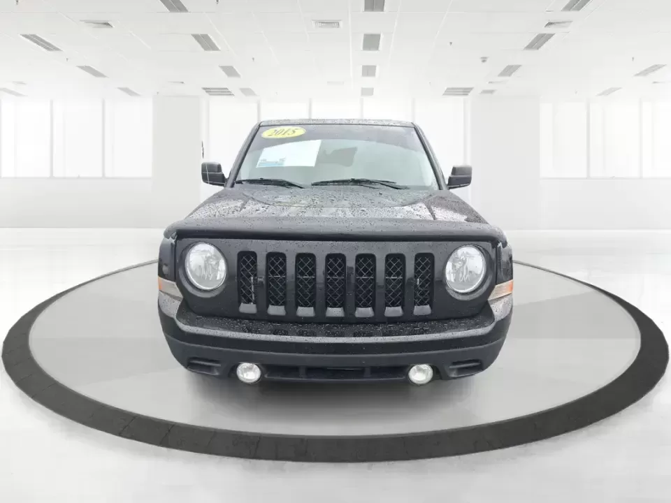 2015 Jeep Patriot Latitude (1C4NJRFB8FD) with an 2.4L I-4 DOHC engine, located at 1184 Kauffman Ave, Fairborn, OH, 45324, (937) 908-9800, 39.807072, -84.030914 - Weekend escapes, snowy school runs, and daily commutes down I75 all get easier when you've got an SUV that's ready for Ohio weather and real-life schedules. This **2015 Jeep Patriot Latitude 4WD** is a practical choice for drivers who want the Jeep look and capability without the oversized footprint - Photo#7