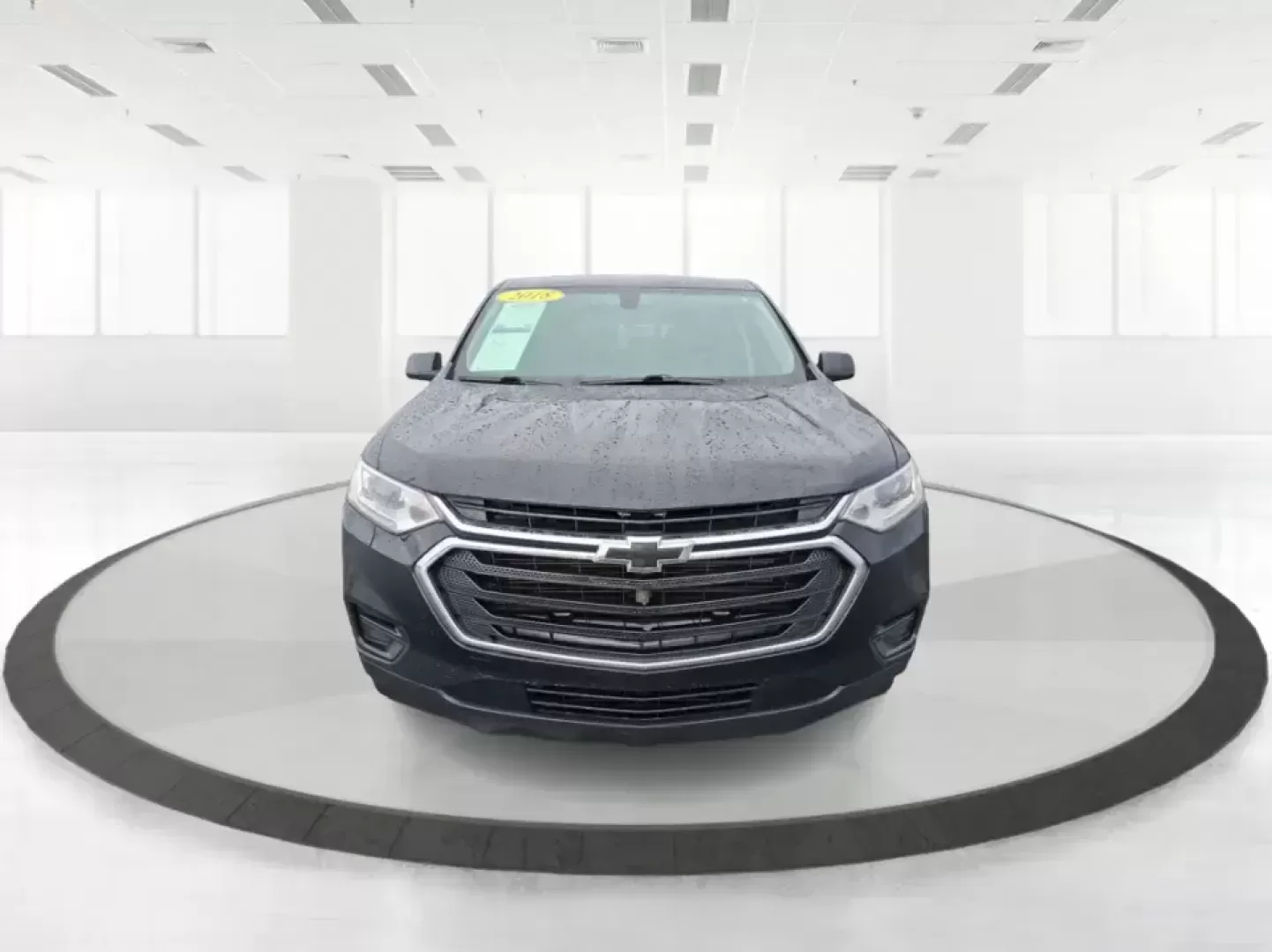 2018 Chevrolet Traverse LS (1GNERFKW3JJ) with an 3.6L V-6 gasoline direct injection engine, 9A transmission, located at 1184 Kauffman Ave, Fairborn, OH, 45324, (937) 908-9800, 39.807072, -84.030914 - Ready for the real world-school drop-offs, long commutes to Wright-Patterson AFB, and weekend road trips out toward Yellow Springs-this 2018 Chevrolet Traverse LS is the kind of three-row SUV that makes busy life easier. With confident space for people and gear, a smooth ride for I675/I70 driving, a - Photo#5