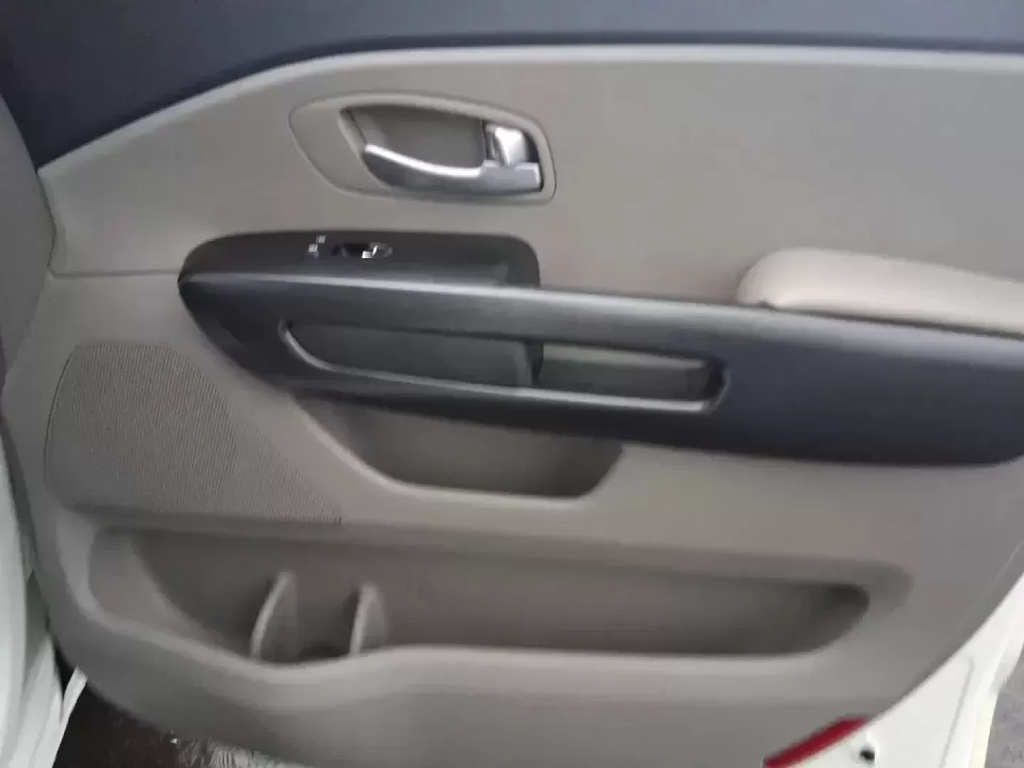 2016 Kia Sedona LX (KNDMB5C11G6) with an Lambda 3.3L V-6 gasoline direct injection engine, 6-Speed Automatic transmission, located at 880 E. National Road, Vandalia, OH, 45377, (937) 908-9800, 39.891918, -84.183594 - Picture your next weekend: the kids piled in with snacks and sports gear, a cooler in the back, and enough space so everyone can stretch out on the drive down South Dixie Dr toward Dayton's parks, festivals, and family attractions. If you need a dependable, budget-smart people mover that keeps daily - Photo#16