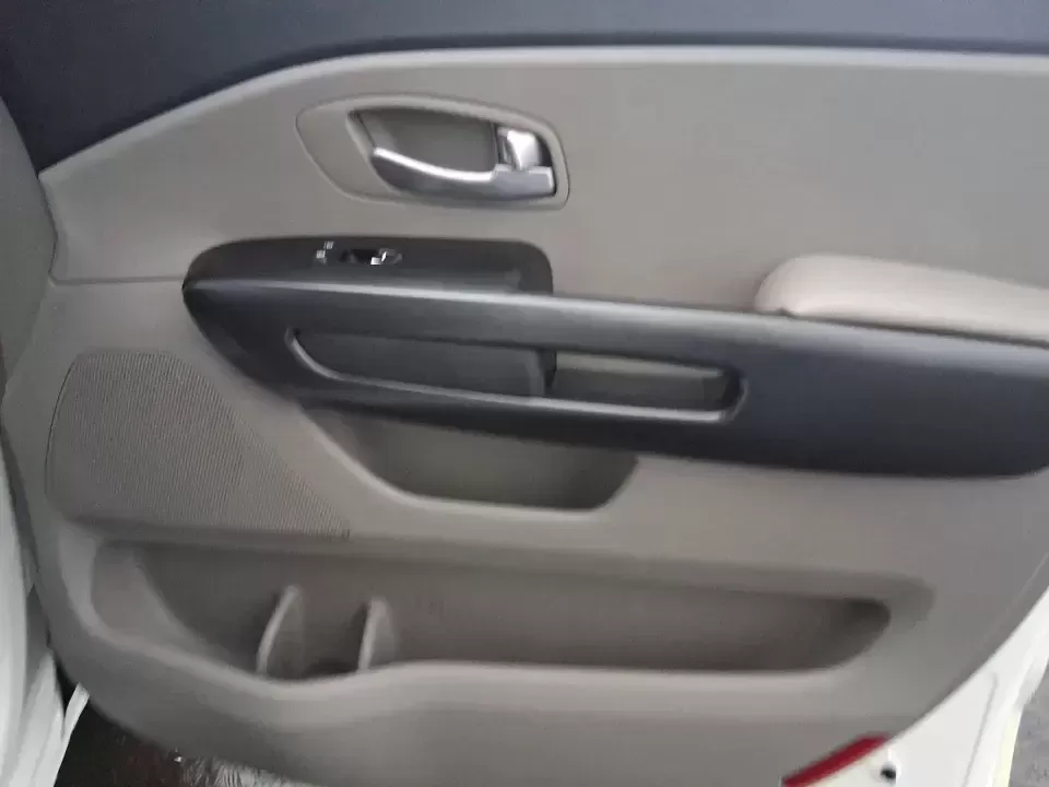 2016 Kia Sedona LX (KNDMB5C11G6) with an Lambda 3.3L V-6 gasoline direct injection engine, 6-Speed Automatic transmission, located at 880 E. National Road, Vandalia, OH, 45377, (937) 908-9800, 39.891918, -84.183594 - Picture your next weekend: the kids piled in with snacks and sports gear, a cooler in the back, and enough space so everyone can stretch out on the drive down South Dixie Dr toward Dayton's parks, festivals, and family attractions. If you need a dependable, budget-smart people mover that keeps daily - Photo#16