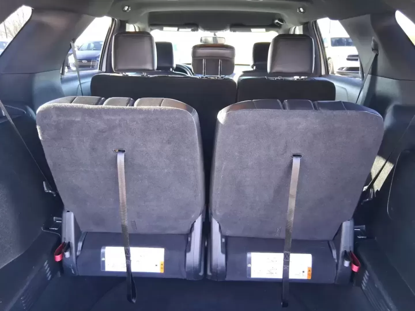 2018 Ford Explorer XLT (1FM5K7D80JG) with an EcoBoost 2.3L I-4 gasoline direct injection engine, 6A transmission, located at 1099 N County Rd 25A , Troy, OH, 45373, (937) 908-9800, 40.057079, -84.212883 - Pack up the kids, cue up your favorite playlist, and point the hood toward a weekend getaway-this 2018 Ford Explorer XLT is the kind of SUV that fits real life in Troy, Ohio. Whether you're shuttling to practice, commuting up I75, or planning a day trip to Charleston Falls Preserve, the Explorer's r - Photo#12