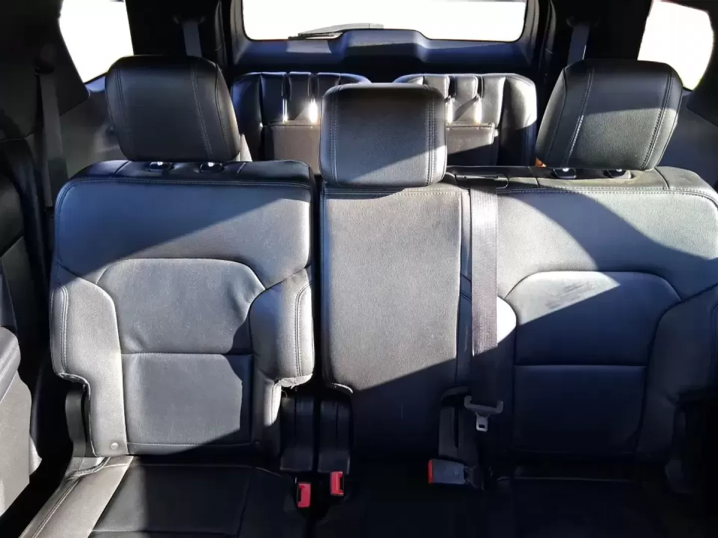 2018 Ford Explorer XLT (1FM5K7D80JG) with an EcoBoost 2.3L I-4 gasoline direct injection engine, 6A transmission, located at 1099 N County Rd 25A , Troy, OH, 45373, (937) 908-9800, 40.057079, -84.212883 - Pack up the kids, cue up your favorite playlist, and point the hood toward a weekend getaway-this 2018 Ford Explorer XLT is the kind of SUV that fits real life in Troy, Ohio. Whether you're shuttling to practice, commuting up I75, or planning a day trip to Charleston Falls Preserve, the Explorer's r - Photo#14