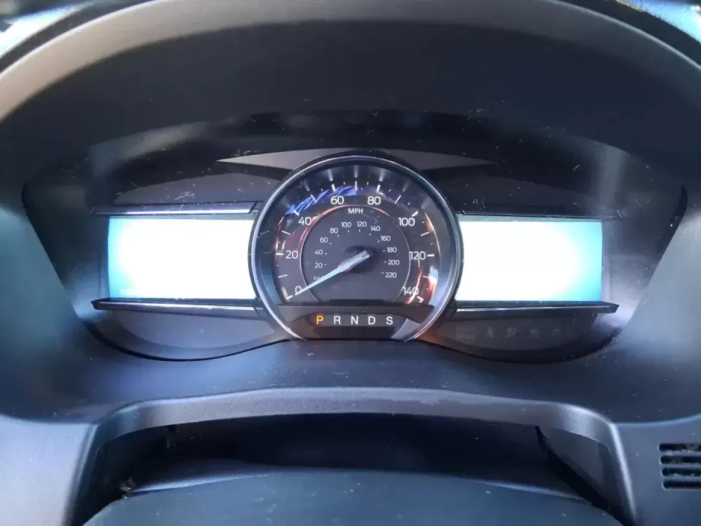 2018 Ford Explorer XLT (1FM5K7D80JG) with an EcoBoost 2.3L I-4 gasoline direct injection engine, 6A transmission, located at 1099 N County Rd 25A , Troy, OH, 45373, (937) 908-9800, 40.057079, -84.212883 - Pack up the kids, cue up your favorite playlist, and point the hood toward a weekend getaway-this 2018 Ford Explorer XLT is the kind of SUV that fits real life in Troy, Ohio. Whether you're shuttling to practice, commuting up I75, or planning a day trip to Charleston Falls Preserve, the Explorer's r - Photo#15