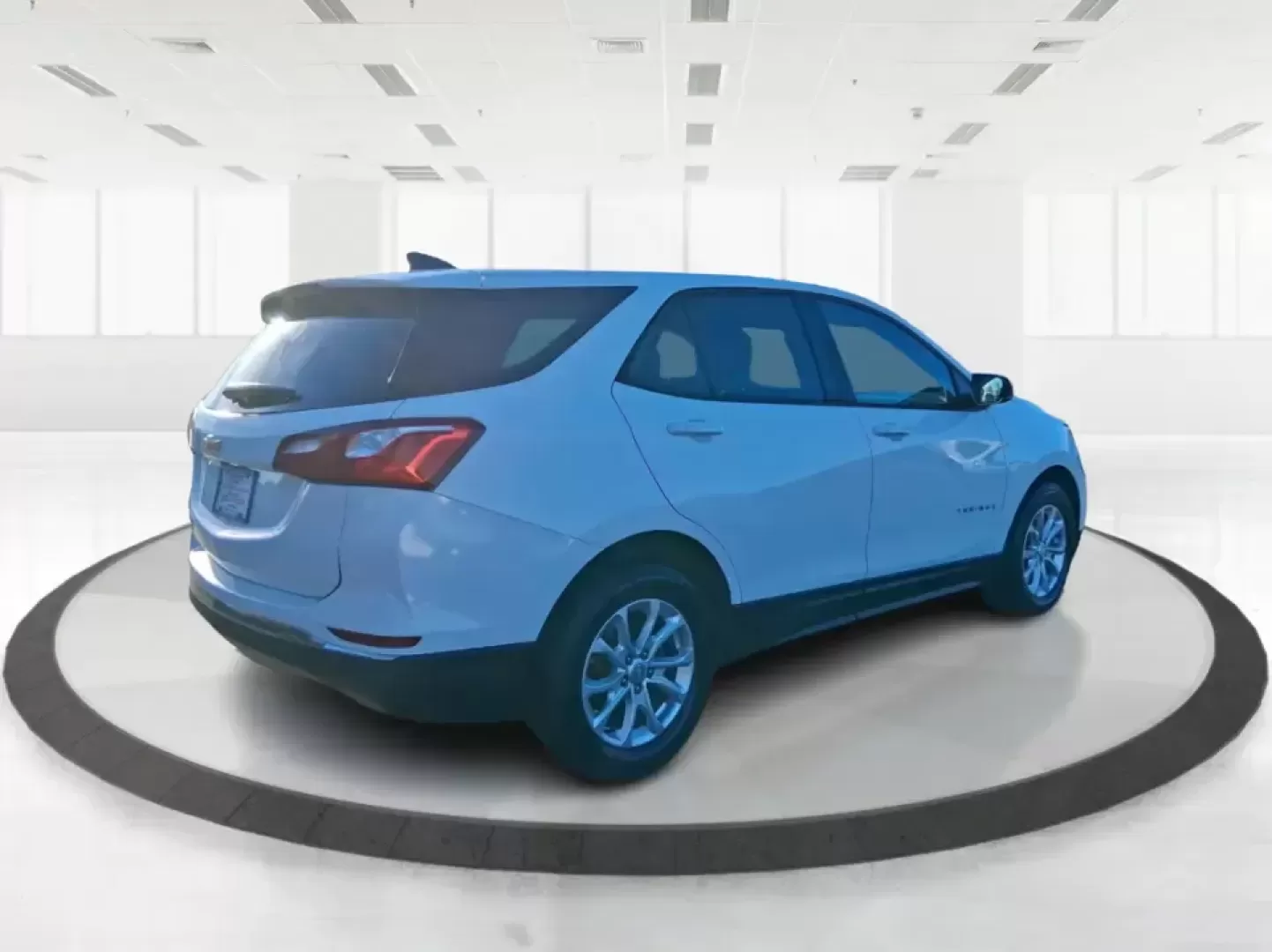 2018 Chevrolet Equinox LS (3GNAXHEV0JS) with an 1.5L I-4 gasoline direct injection engine, 6A transmission, located at 1951 S Dayton Lakeview Rd., New Carlisle, OH, 45344, (937) 908-9800, 39.890999, -84.050255 - Picture your next Ohio weekend: groceries and sports gear loaded up, the kids comfortable in back, and you're cruising from New Carlisle to Dayton or Springfield with a small SUV that's easy to park, confident on I70, and efficient enough for daily commuting. This 2018 Chevrolet Equinox LS is built - Photo#2