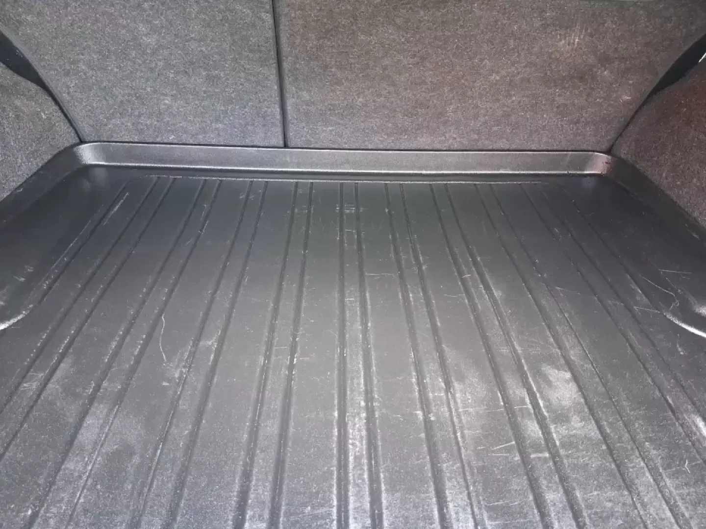 2013 Subaru Legacy 2.5i (4S3BMBA69D3) with an 2.5L H-4 DOHC engine, Continuously Variable Transmission transmission, located at 401 Woodman Dr, Riverside, OH, 45431, (937) 908-9800, 39.760899, -84.123421 - Whether you're commuting daily across the Miami Valley, shuttling kids between school and practice, or planning a weekend escape to the MetroParks, this 2013 Subaru Legacy 2.5i is the kind of all-weather sedan that fits real life in Riverside, Ohio. Finished in Twilight Blue Metallic and built with - Photo#12