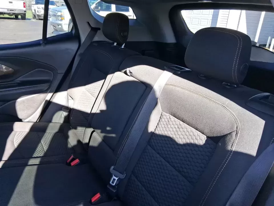 2018 GMC Terrain SLE (3GKALMEV3JL) with an 1.4L L4 DOHC 16V TURBO engine, 6A transmission, located at 1184 Kauffman Ave, Fairborn, OH, 45324, (937) 908-9800, 39.807072, -84.030914 - Need one SUV that can handle the weekday commute, the school drop-off line, and a spontaneous weekend escape to John Bryan State Park? This 2018 GMC Terrain SLE is built for real life in Fairborn-easy to park, comfortable for long drives, and versatile enough for groceries, gear, and everything in b - Photo#10