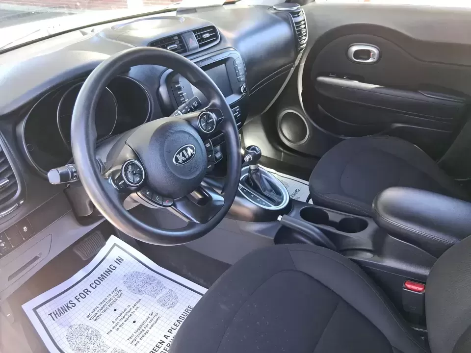 2019 Kia Soul Base (KNDJN2A20K7) with an 1.6L L4 DOHC 16V engine, 6M transmission, located at 1230 East Main St, Xenia, OH, 45385, (937) 908-9800, 39.688026, -83.910172 - Need a smart, easy-to-park ride for the daily commute down South Dixie Drive, quick errands near the Dayton Mall, or weekend drives out toward Carillon Historical Park? This 2019 Kia Soul Base in bright White is a practical, city-friendly wagon that fits real life in Moraine, Ohio-roomy enough for g - Photo#9