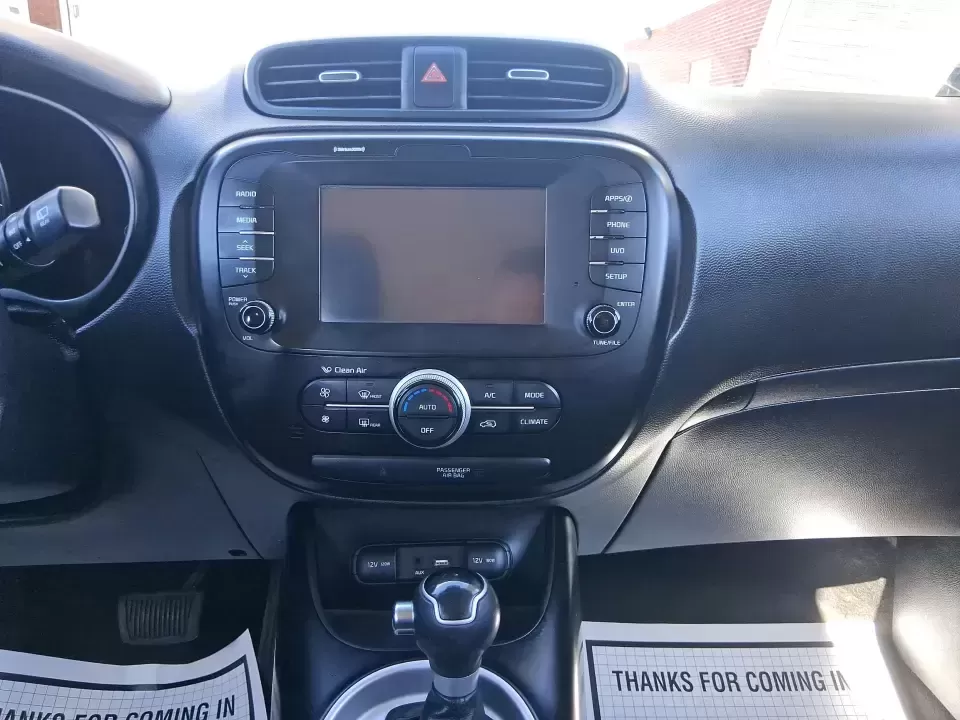 2019 Kia Soul Base (KNDJN2A20K7) with an 1.6L L4 DOHC 16V engine, 6M transmission, located at 1230 East Main St, Xenia, OH, 45385, (937) 908-9800, 39.688026, -83.910172 - Need a smart, easy-to-park ride for the daily commute down South Dixie Drive, quick errands near the Dayton Mall, or weekend drives out toward Carillon Historical Park? This 2019 Kia Soul Base in bright White is a practical, city-friendly wagon that fits real life in Moraine, Ohio-roomy enough for g - Photo#13