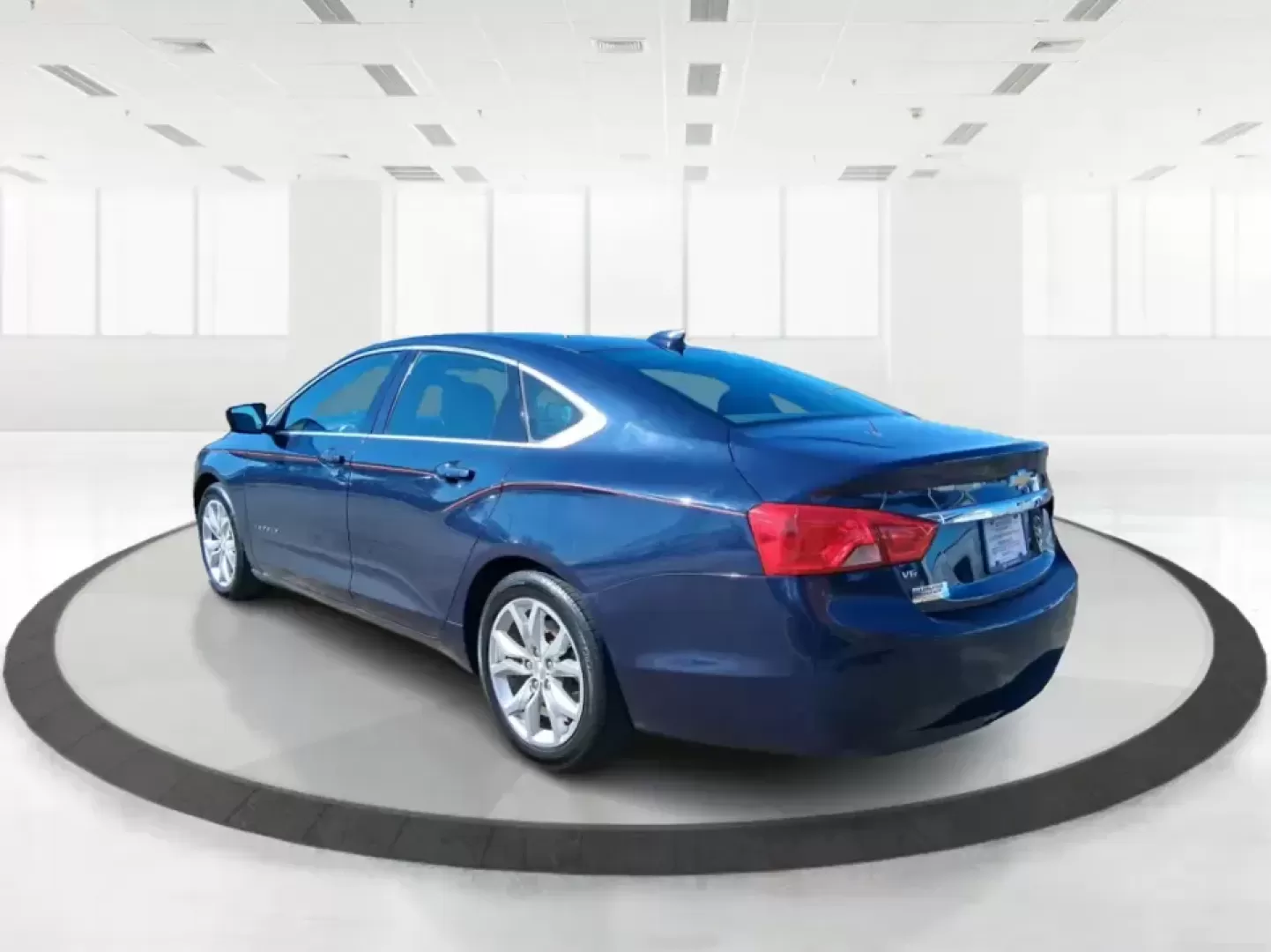 2017 Chevrolet Impala 1LT (1G1105S39HU) with an Ecotec 2.5L I-4 gasoline direct injection engine, 6A transmission, located at 8750 N County Rd 25A, Piqua, OH, 45356, (937) 908-9800, 40.164391, -84.232513 - Need a comfortable, confidence-inspiring sedan for long commutes up I75, daily school drop-offs, or weekend drives to the Miami County Fairgrounds? This 2017 Chevrolet Impala 1LT delivers big-car space, smooth highway manners, and smart tech-an ideal fit for busy families, rideshare drivers, and any - Photo#4