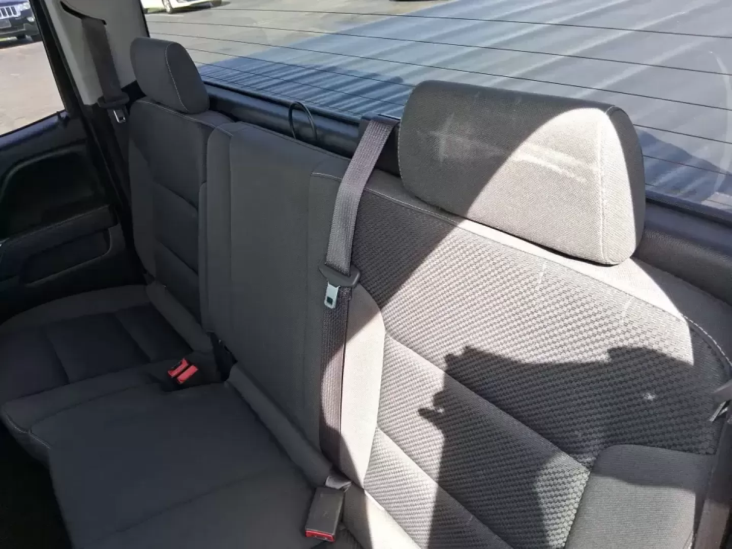 2016 Chevrolet Silverado 1500 1LT (1GCVKREC0GZ) with an EcoTec3 4.3L V-6 gasoline direct injection engine, 6A transmission, located at 4508 South Dixie Dr, Moraine, OH, 45439, (937) 908-9800, 39.689976, -84.218452 - Need a truck that can handle weekday work runs, weekend projects, and Ohio weather without flinching? This 2016 Chevrolet Silverado 1500 1LT Double Cab in Silver Ice Metallic is built for real life in Moraine-whether you're hauling supplies for a home upgrade, towing for a camping trip, or simply wa - Photo#10