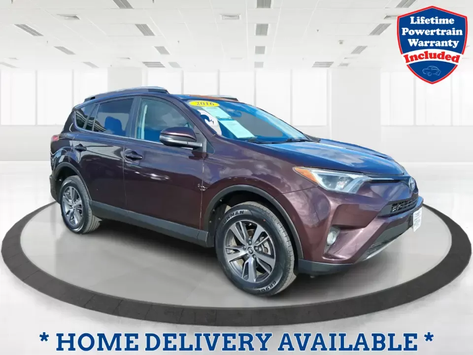 photo of 2016 Toyota RAV4 XLE