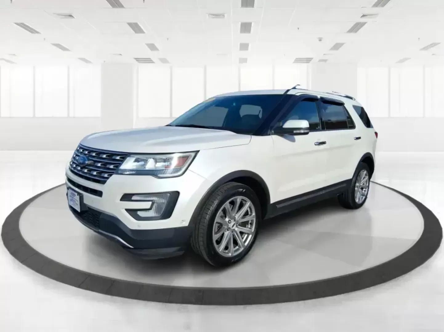 2017 Ford Explorer Limited (1FM5K8F88HG) with an EcoBoost 2.3L I-4 gasoline direct injection engine, 6A transmission, located at 1951 S Dayton Lakeview Rd., New Carlisle, OH, 45344, (937) 908-9800, 39.890999, -84.050255 - Pack up the crew, point the hood toward the next weekend getaway, and let one SUV handle the school run, the grocery haul, and the road trip to Hocking Hills without breaking a sweat. This 2017 Ford Explorer Limited 4WD in White Platinum Metallic Tri-Coat is built for real life in Ohio-comfortable f - Photo#8