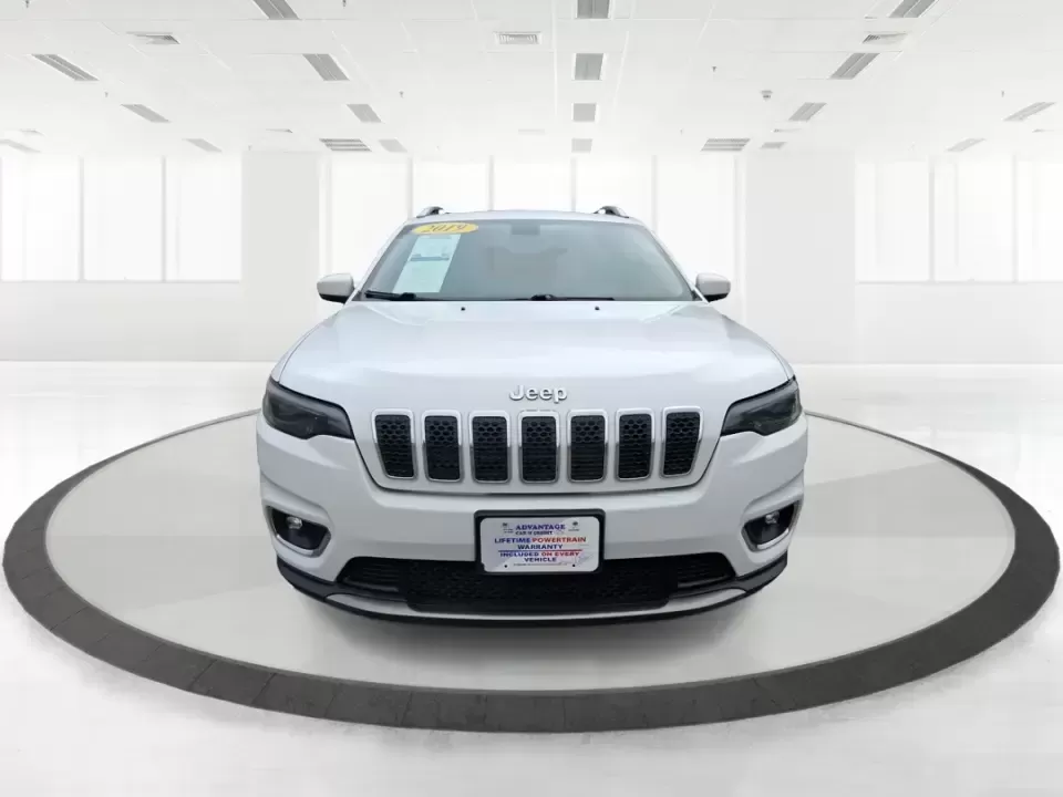2019 Jeep Cherokee Limited 4x4 (1C4PJMDX5KD) with an 3.2L V6 DOHC 24V engine, 9A transmission, located at 8750 N County Rd 25A, Piqua, OH, 45356, (937) 908-9800, 40.164391, -84.232513 - Load up the family, point the hood toward the next weekend getaway, and let the road decide the plan-this 2019 Jeep Cherokee Limited 4x4 is built for real-life Ohio driving, from rainy school runs to spontaneous trips up I75. With confident 4x4 capability, a smooth 9-speed automatic, and a strong 3. - Photo#7