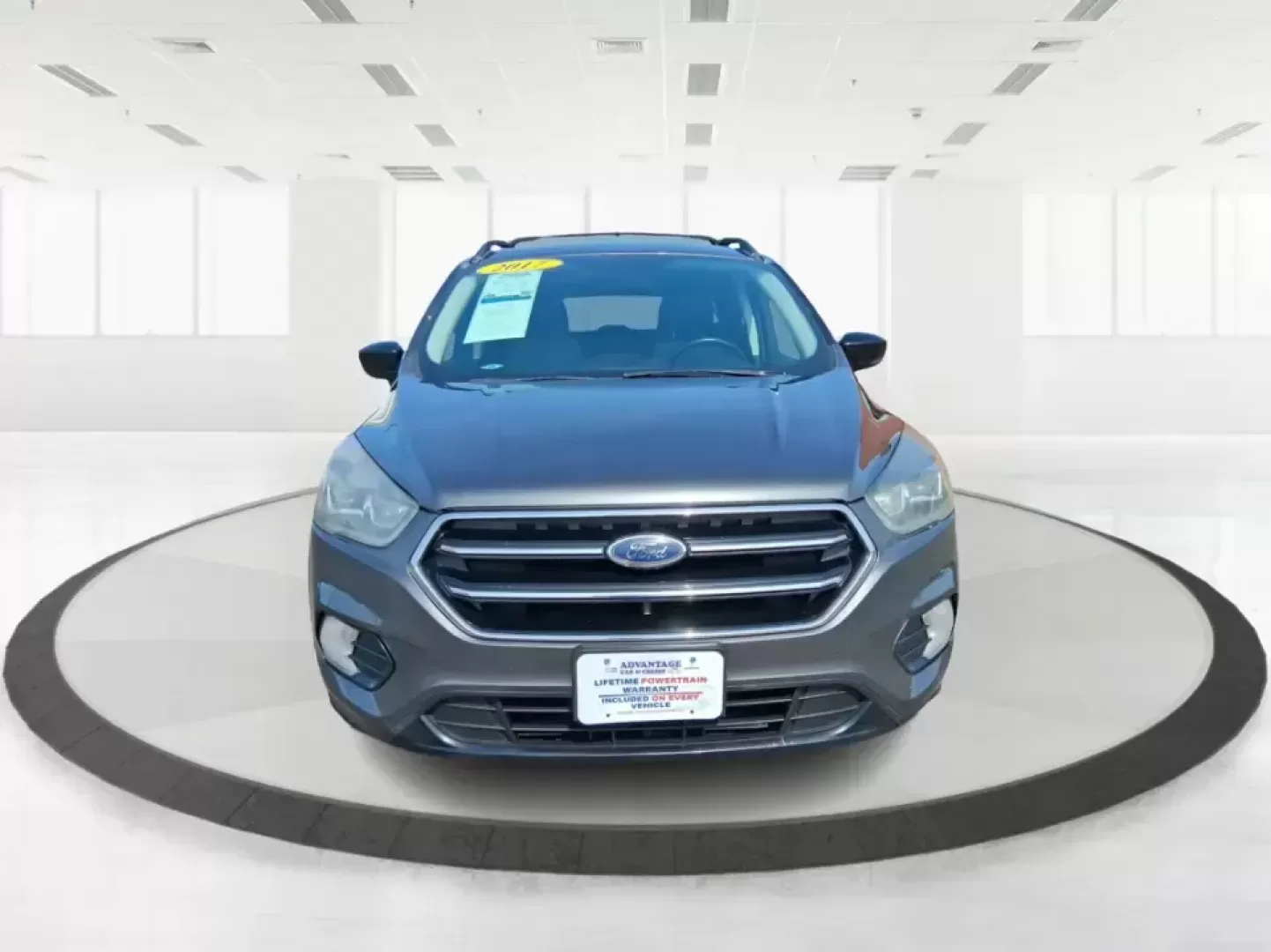 2017 Ford Escape SE (1FMCU9GD2HU) with an 1.5L L4 DOHC 16V engine, 6A transmission, located at 880 E. National Road, Vandalia, OH, 45377, (937) 908-9800, 39.891918, -84.183594 - Make every day easier-whether you're tackling a long commute up I-75, shuttling kids between school and practice, or packing up for a weekend escape to the Dayton area parks. This 2017 Ford Escape SE in Magnetic Metallic is the kind of compact SUV that fits real life in Vandalia, OH: easy to park, c - Photo#5