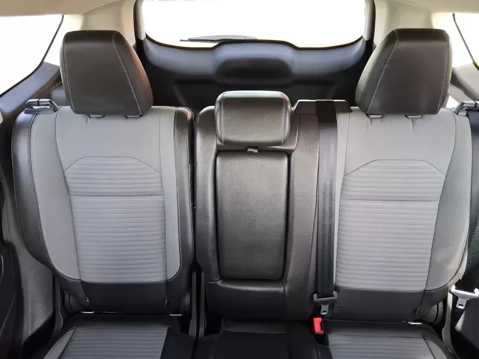 2017 Ford Escape SE (1FMCU9GD2HU) with an 1.5L L4 DOHC 16V engine, 6A transmission, located at 880 E. National Road, Vandalia, OH, 45377, (937) 908-9800, 39.891918, -84.183594 - Make every day easier-whether you're tackling a long commute up I-75, shuttling kids between school and practice, or packing up for a weekend escape to the Dayton area parks. This 2017 Ford Escape SE in Magnetic Metallic is the kind of compact SUV that fits real life in Vandalia, OH: easy to park, c - Photo#13