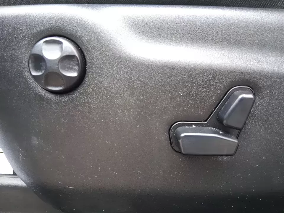 2015 Jeep Grand Cherokee Laredo (1C4RJFAG5FC) with an 3.6L V-6 DOHC engine, 8-Speed Automatic transmission, located at 1099 N County Rd 25A , Troy, OH, 45373, (937) 908-9800, 40.057079, -84.212883 - Need one SUV that can handle school drop-offs in the morning, a smooth I75 commute at lunchtime, and a last-minute weekend escape to the Miami Valley trails? This 2015 Jeep Grand Cherokee Laredo 4WD is built for real life in Troy, Ohio-comfortable enough for daily driving, confident enough for unpre - Photo#18