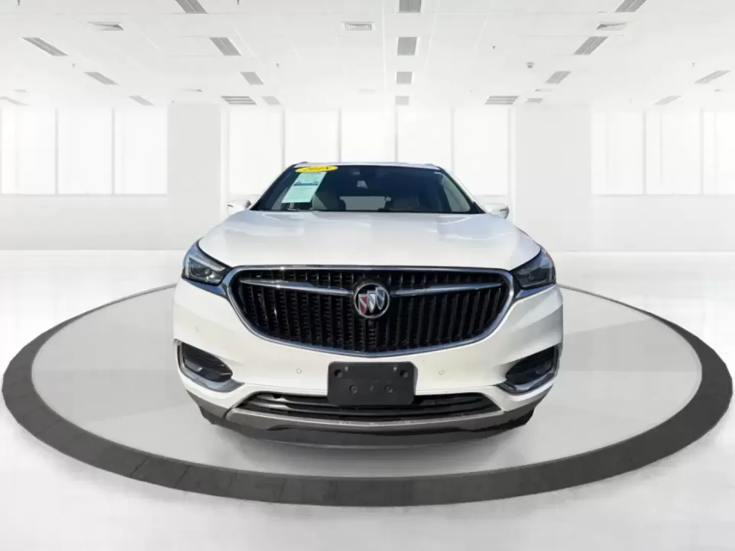 2018 Buick Enclave Premium (5GAEVBKW6JJ) with an 3.6L V-6 gasoline direct injection engine, 9A transmission, located at 1230 East Main St, Xenia, OH, 45385, (937) 908-9800, 39.688026, -83.910172 - Pack the kids, queue up a playlist, and point the nose toward your next weekend getaway-this 2018 Buick Enclave Premium is built for real life in Troy, Ohio, whether you're doing school drop-offs, a long commute down I-75, or a comfortable road trip to Dayton, Columbus, or the Miami Valley. With thr - Photo#7
