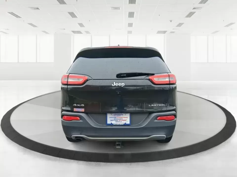 2015 Jeep Cherokee Limited (1C4PJMDBXFW) with an 2.4L L4 DOHC 16V engine, 9-Speed Automatic transmission, located at 8750 N County Rd 25A, Piqua, OH, 45356, (937) 908-9800, 40.164391, -84.232513 - Need one vehicle that can handle the weekday grind and still feel ready for a last-minute getaway? This 2015 Jeep Cherokee Limited 4WD in Brilliant Black Crystal Pearlcoat is built for Riverside life-comfortable for daily commutes, confident in Ohio weather, and versatile enough for road trips, socc - Photo#3