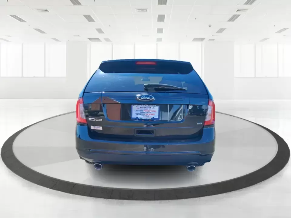 2014 Ford Edge SE (2FMDK4GC2EB) with an 3.5L V-6 DOHC engine, 6-Speed Automatic transmission, located at 401 Woodman Dr, Riverside, OH, 45431, (937) 908-9800, 39.760899, -84.123421 - Whether you're juggling school drop-offs, commuting across the Miami Valley, or packing up for a weekend getaway, this 2014 Ford Edge SE is the kind of SUV that fits real life in Riverside, Ohio. With a roomy cabin, confident traction for unpredictable Midwest weather, and everyday comfort features, - Photo#3