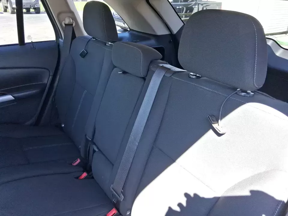 2014 Ford Edge SE (2FMDK4GC2EB) with an 3.5L V-6 DOHC engine, 6-Speed Automatic transmission, located at 401 Woodman Dr, Riverside, OH, 45431, (937) 908-9800, 39.760899, -84.123421 - Whether you're juggling school drop-offs, commuting across the Miami Valley, or packing up for a weekend getaway, this 2014 Ford Edge SE is the kind of SUV that fits real life in Riverside, Ohio. With a roomy cabin, confident traction for unpredictable Midwest weather, and everyday comfort features, - Photo#10