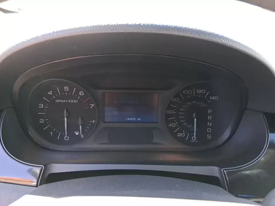 2014 Ford Edge SE (2FMDK4GC2EB) with an 3.5L V-6 DOHC engine, 6-Speed Automatic transmission, located at 401 Woodman Dr, Riverside, OH, 45431, (937) 908-9800, 39.760899, -84.123421 - Whether you're juggling school drop-offs, commuting across the Miami Valley, or packing up for a weekend getaway, this 2014 Ford Edge SE is the kind of SUV that fits real life in Riverside, Ohio. With a roomy cabin, confident traction for unpredictable Midwest weather, and everyday comfort features, - Photo#15