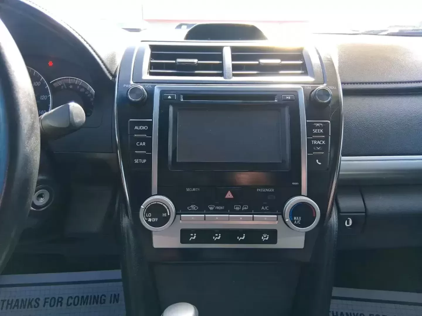 2014 Toyota Camry SE (4T1BF1FK4EU) with an 2.5L I-4 DOHC engine, 6-Speed Automatic transmission, located at 401 Woodman Dr, Riverside, OH, 45431, (937) 908-9800, 39.760899, -84.123421 - Picture your next week going smoother: a reliable commuter for the drive to Wright-Patterson AFB, an easy-to-park sedan for errands around Riverside, and a comfortable ride for weekend trips toward downtown Dayton or a quick loop on I-675. This 2014 Toyota Camry SE is built for real life-dependable, - Photo#13