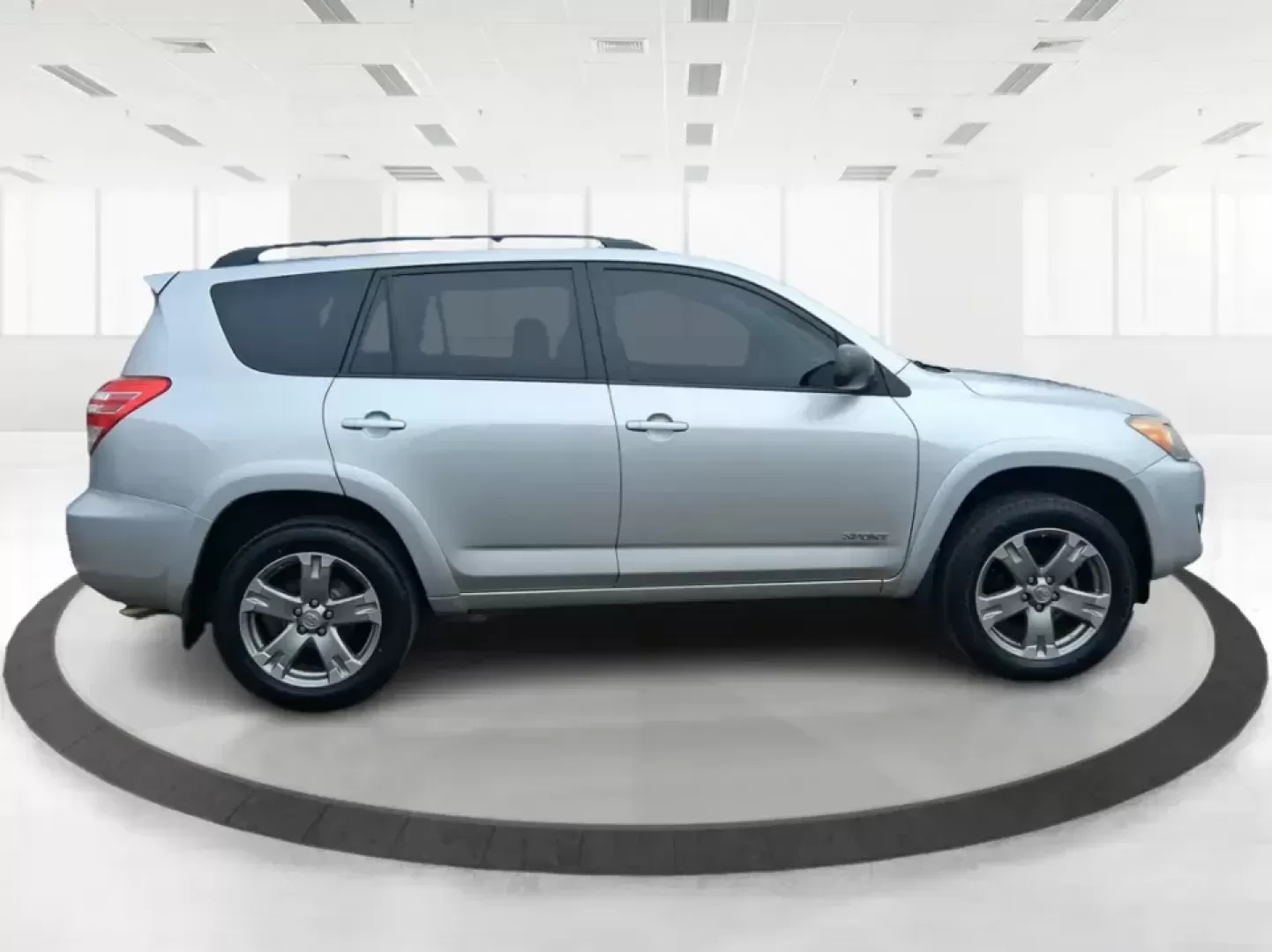 2010 Toyota RAV4 Sport (2T3WF4DV4AW) with an 2.5L I-4 DOHC engine, 4-Speed Automatic transmission, located at 401 Woodman Dr, Riverside, OH, 45431, (937) 908-9800, 39.760899, -84.123421 - Pack up the kids, load the groceries, or point the nose toward a weekend getaway-this 2010 Toyota RAV4 Sport is the kind of SUV that fits real life in Riverside. Whether you're commuting along I-70, running errands near Woodman Drive, or planning a quick escape to the National Museum of the U.S. Air - Photo#1
