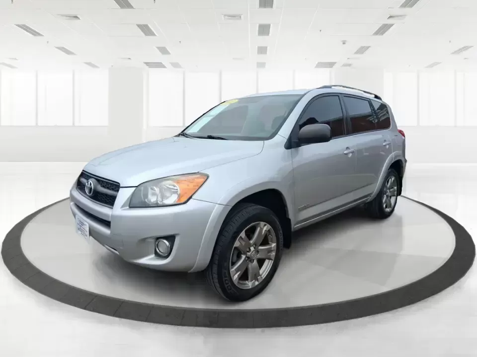 2010 Toyota RAV4 Sport (2T3WF4DV4AW) with an 2.5L I-4 DOHC engine, 4-Speed Automatic transmission, located at 401 Woodman Dr, Riverside, OH, 45431, (937) 908-9800, 39.760899, -84.123421 - Pack up the kids, load the groceries, or point the nose toward a weekend getaway-this 2010 Toyota RAV4 Sport is the kind of SUV that fits real life in Riverside. Whether you're commuting along I-70, running errands near Woodman Drive, or planning a quick escape to the National Museum of the U.S. Air - Photo#8