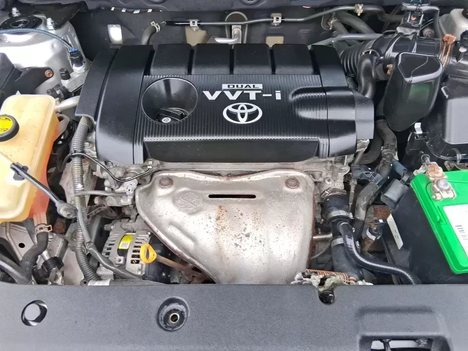 2010 Toyota RAV4 Sport (2T3WF4DV4AW) with an 2.5L I-4 DOHC engine, 4-Speed Automatic transmission, located at 401 Woodman Dr, Riverside, OH, 45431, (937) 908-9800, 39.760899, -84.123421 - Pack up the kids, load the groceries, or point the nose toward a weekend getaway-this 2010 Toyota RAV4 Sport is the kind of SUV that fits real life in Riverside. Whether you're commuting along I-70, running errands near Woodman Drive, or planning a quick escape to the National Museum of the U.S. Air - Photo#11