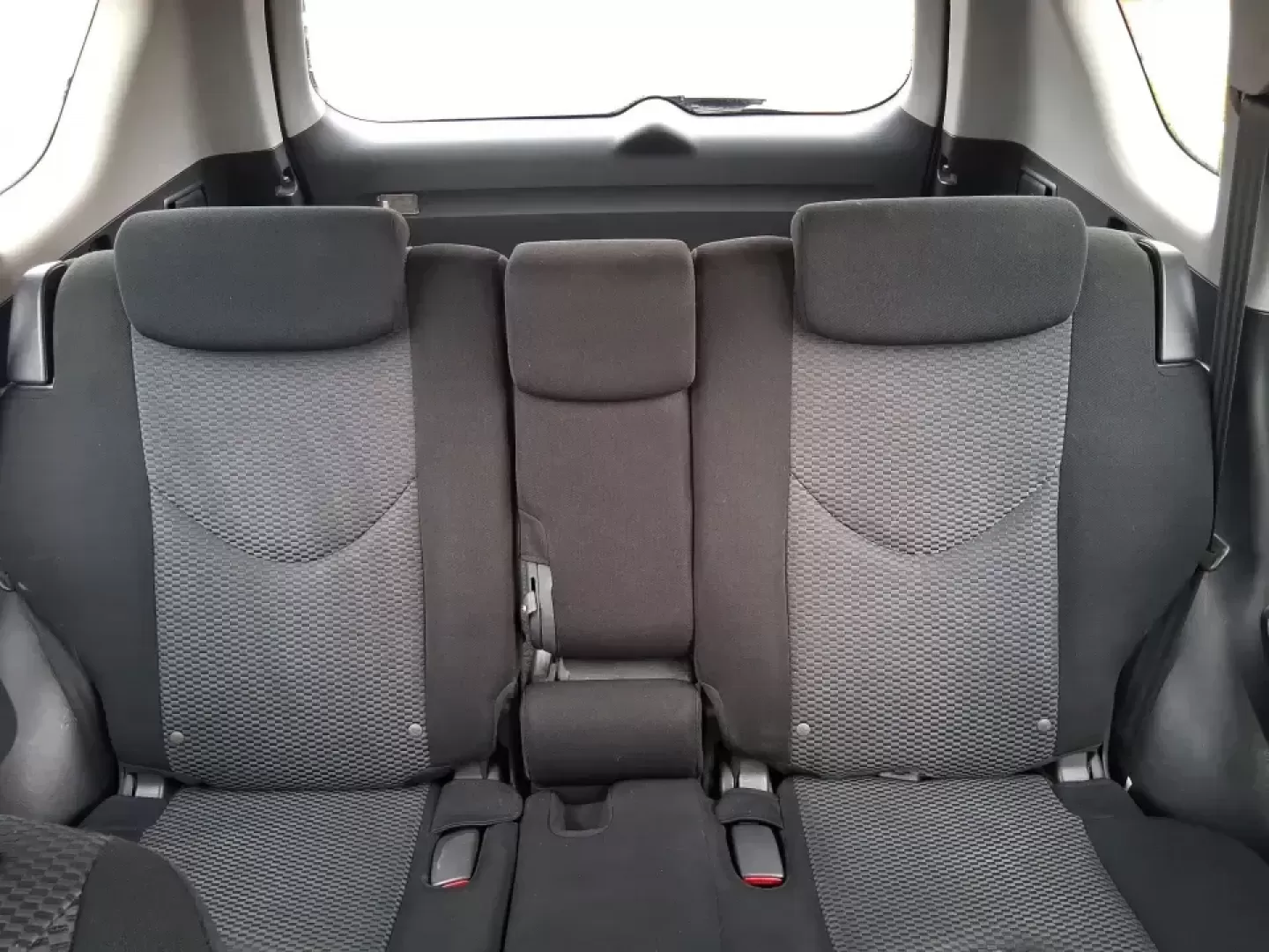 2010 Toyota RAV4 Sport (2T3WF4DV4AW) with an 2.5L I-4 DOHC engine, 4-Speed Automatic transmission, located at 401 Woodman Dr, Riverside, OH, 45431, (937) 908-9800, 39.760899, -84.123421 - Pack up the kids, load the groceries, or point the nose toward a weekend getaway-this 2010 Toyota RAV4 Sport is the kind of SUV that fits real life in Riverside. Whether you're commuting along I-70, running errands near Woodman Drive, or planning a quick escape to the National Museum of the U.S. Air - Photo#14