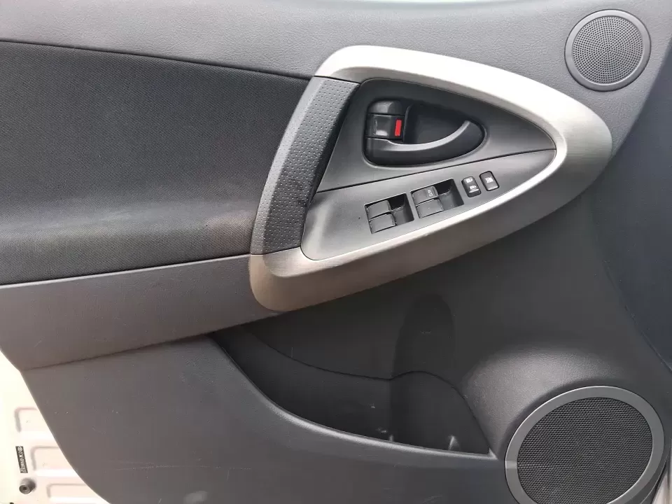 2010 Toyota RAV4 Sport (2T3WF4DV4AW) with an 2.5L I-4 DOHC engine, 4-Speed Automatic transmission, located at 401 Woodman Dr, Riverside, OH, 45431, (937) 908-9800, 39.760899, -84.123421 - Pack up the kids, load the groceries, or point the nose toward a weekend getaway-this 2010 Toyota RAV4 Sport is the kind of SUV that fits real life in Riverside. Whether you're commuting along I-70, running errands near Woodman Drive, or planning a quick escape to the National Museum of the U.S. Air - Photo#17