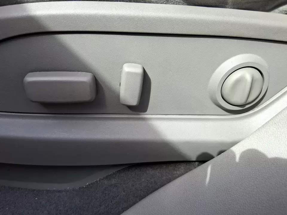 2015 Buick Enclave Convenience (5GAKRAKD3FJ) with an 3.6L V-6 gasoline direct injection engine, 6-Speed Automatic Overdrive transmission, located at 1184 Kauffman Ave, Fairborn, OH, 45324, (937) 908-9800, 39.807072, -84.030914 - Load up the kids, the dog, and everyone's weekend plans-this 2015 Buick Enclave Convenience is built for real life in Fairborn, from school drop-offs and grocery runs to road trips out toward Hocking Hills or a day at Wright-Patterson Air Force Base. With three-row versatility, a smooth ride, and co - Photo#17