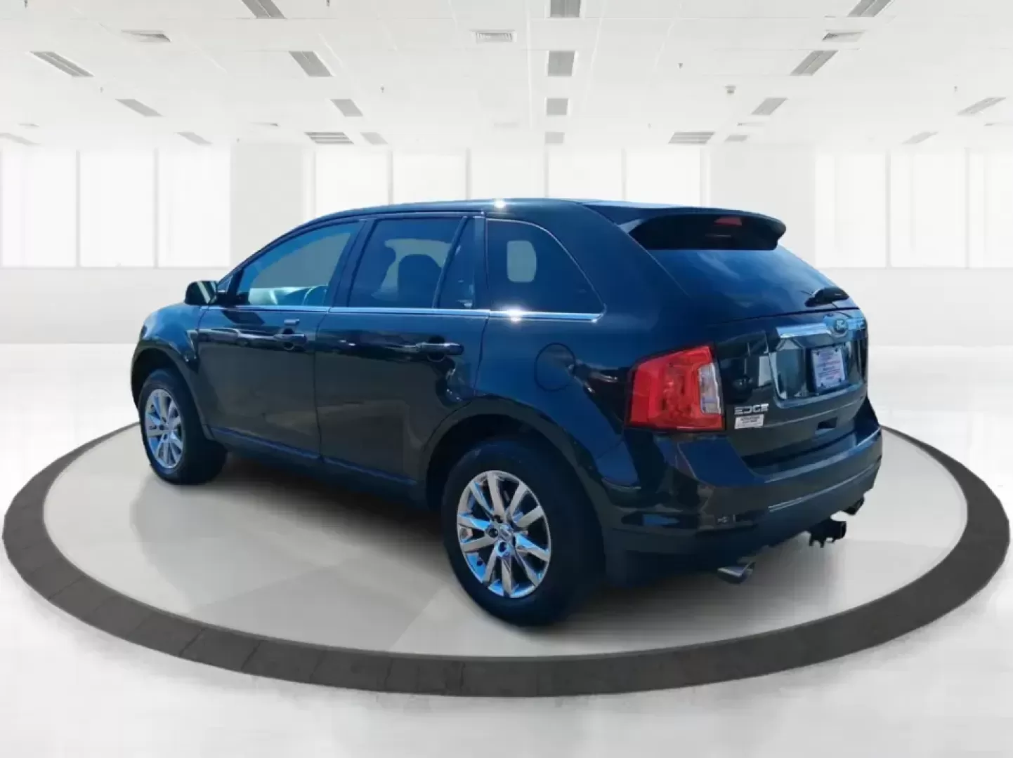 2014 Ford Edge Limited (2FMDK4KC1EB) with an 3.5L V-6 DOHC engine, 6-Speed Automatic transmission, located at 1099 N County Rd 25A , Troy, OH, 45373, (937) 908-9800, 40.057079, -84.212883 - Need an SUV that can handle Ohio's changing weather, keep everyone comfortable on school runs, and still feel upscale on date night or weekend getaways? This 2014 Ford Edge Limited in Tuxedo Black Metallic is built for real life in Troy-whether you're commuting down I75, running errands along N Coun - Photo#4