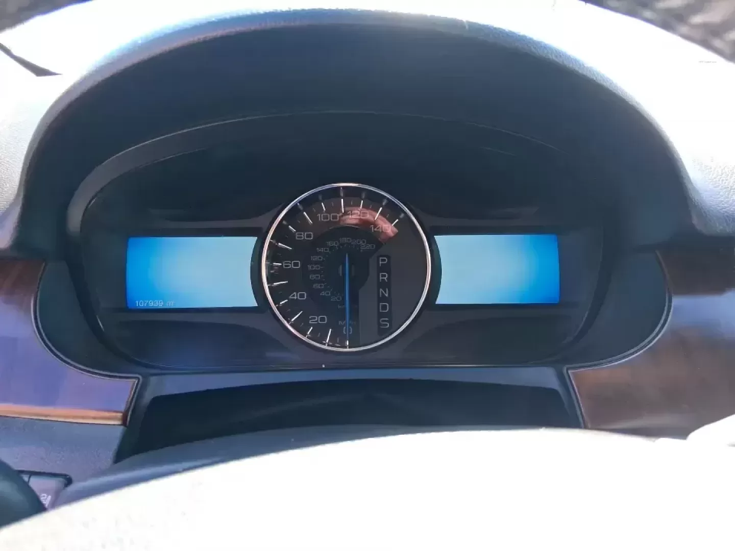 2014 Ford Edge Limited (2FMDK4KC1EB) with an 3.5L V-6 DOHC engine, 6-Speed Automatic transmission, located at 1099 N County Rd 25A , Troy, OH, 45373, (937) 908-9800, 40.057079, -84.212883 - Need an SUV that can handle Ohio's changing weather, keep everyone comfortable on school runs, and still feel upscale on date night or weekend getaways? This 2014 Ford Edge Limited in Tuxedo Black Metallic is built for real life in Troy-whether you're commuting down I75, running errands along N Coun - Photo#15