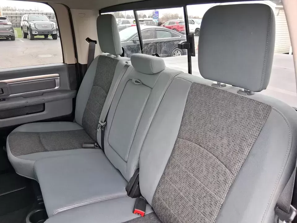 2019 Ram 1500 SLT Crew Cab SWB 4WD (1C6RR7LT2KS) with an 5.7L V8 OHV 16V engine, 8A transmission, located at 1230 East Main St, Xenia, OH, 45385, (937) 908-9800, 39.688026, -83.910172 - Built for Ohio weekends and hard-working weekdays, this 2019 Ram 1500 SLT Crew Cab SWB 4WD is the kind of truck that fits real life-towing a trailer to Caesar Creek, hauling home improvement supplies after a run down US-35, or loading up the family for a day at the Greene County Fairgrounds. Finishe - Photo#10