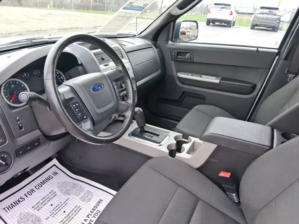 2012 Ford Escape XLT (1FMCU9D70CK) with an 2.5L L4 DOHC 16V engine, 6-Speed Automatic transmission, located at 1184 Kauffman Ave, Fairborn, OH, 45324, (937) 908-9800, 39.807072, -84.030914 - Need a dependable SUV that can handle Ohio's changing seasons, school drop-offs, and weekend getaways without stretching your budget? This **2012 Ford Escape XLT 4WD** is built for real life-comfortable for daily commuting, confident in rain or light snow, and sized just right for errands, road trip - Photo#9