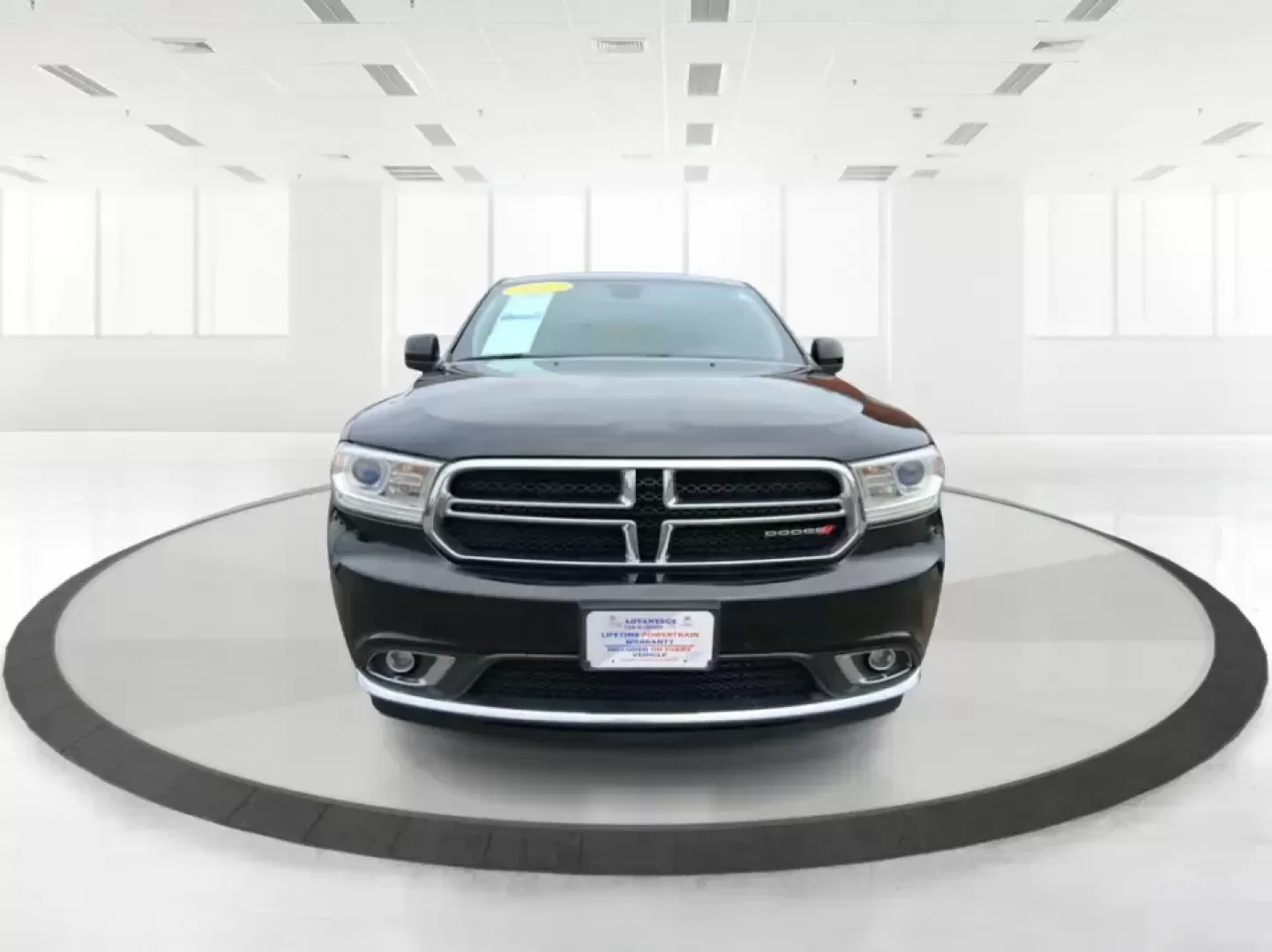 2017 Dodge Durango SXT AWD (1C4RDJAGXHC) with an Pentastar 3.6L V-6 DOHC engine, 8A transmission, located at 4508 South Dixie Dr, Moraine, OH, 45439, (937) 908-9800, 39.689976, -84.218452 - Need one SUV that can handle the weekday school run, the I75 commute, and a loaded-up weekend road trip to Caesar Creek or the Dayton Dragons game? This 2017 Dodge Durango SXT AWD is built for real-life Ohio driving-roomy, confident in all seasons, and versatile enough for growing families, busy pro - Photo#7