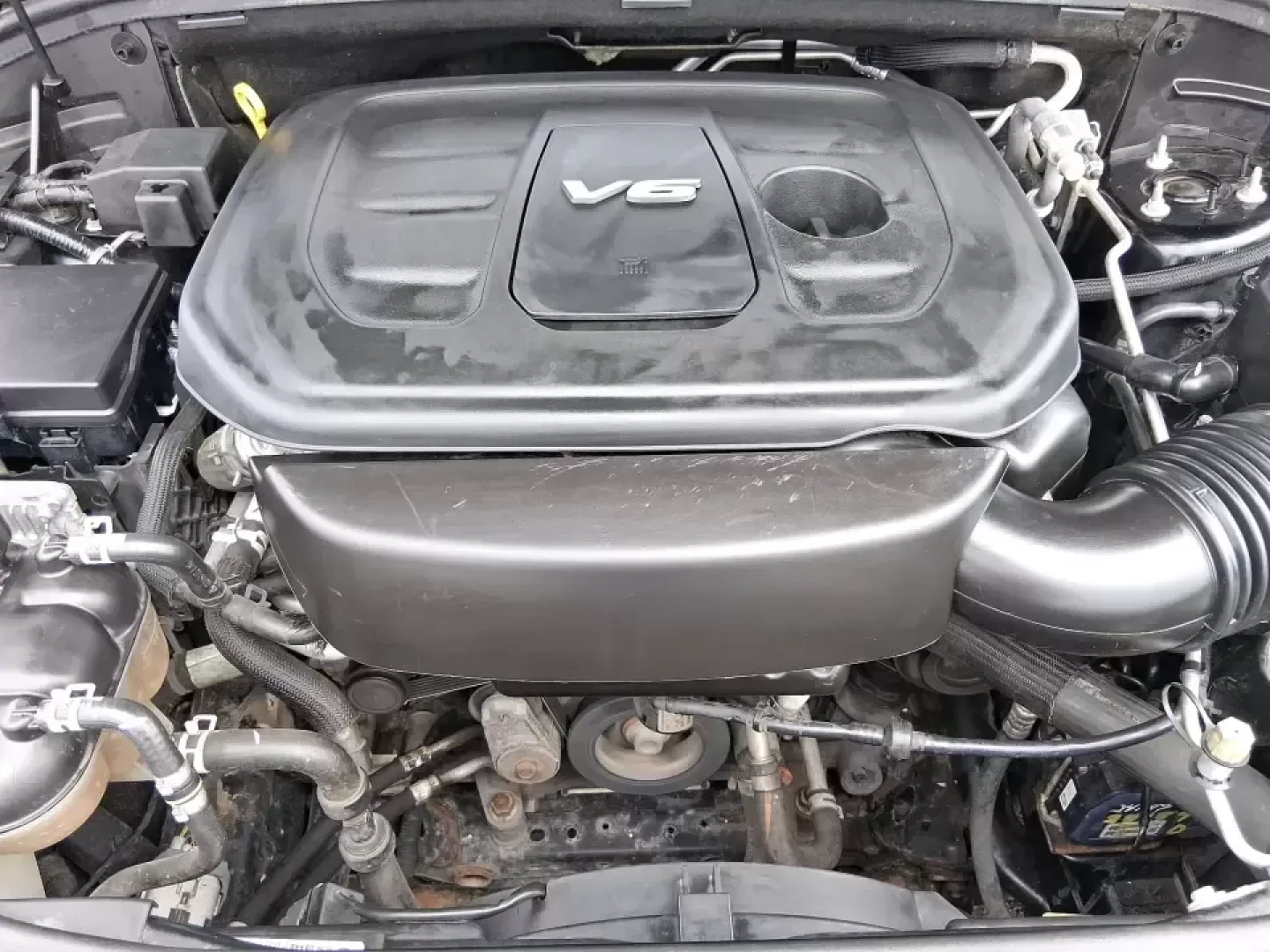 2017 Dodge Durango SXT AWD (1C4RDJAGXHC) with an Pentastar 3.6L V-6 DOHC engine, 8A transmission, located at 4508 South Dixie Dr, Moraine, OH, 45439, (937) 908-9800, 39.689976, -84.218452 - Need one SUV that can handle the weekday school run, the I75 commute, and a loaded-up weekend road trip to Caesar Creek or the Dayton Dragons game? This 2017 Dodge Durango SXT AWD is built for real-life Ohio driving-roomy, confident in all seasons, and versatile enough for growing families, busy pro - Photo#11