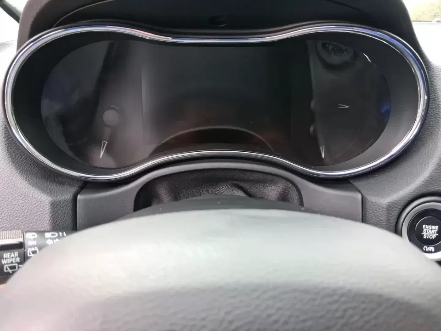 2017 Dodge Durango SXT AWD (1C4RDJAGXHC) with an Pentastar 3.6L V-6 DOHC engine, 8A transmission, located at 4508 South Dixie Dr, Moraine, OH, 45439, (937) 908-9800, 39.689976, -84.218452 - Need one SUV that can handle the weekday school run, the I75 commute, and a loaded-up weekend road trip to Caesar Creek or the Dayton Dragons game? This 2017 Dodge Durango SXT AWD is built for real-life Ohio driving-roomy, confident in all seasons, and versatile enough for growing families, busy pro - Photo#15